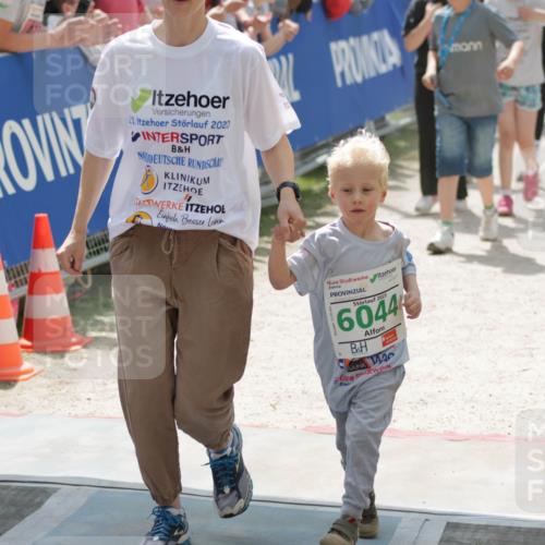 17.05.2025 - Störlauf H.Heesch http://msf.ph/oto/7895359 17.05.2025 13:03:12 Ziel 21, 2020, 2025, 6044 meine-sportfotos.de