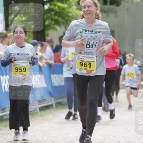 17.05.2025 - Störlauf H.Heesch http://msf.ph/oto/7895457 17.05.2025 14:17:14 Ziel 2025, 959, 2025, 961 meine-sportfotos.de