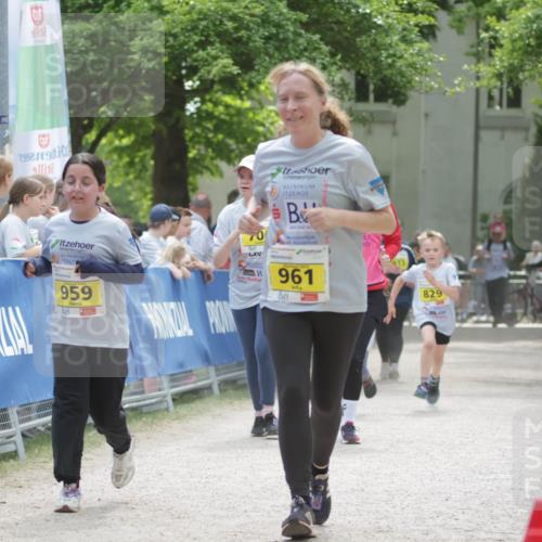 17.05.2025 - Störlauf H.Heesch http://msf.ph/oto/7895475 17.05.2025 14:17:14 Ziel 912, 1992, 959, 70, 961, 829 meine-sportfotos.de