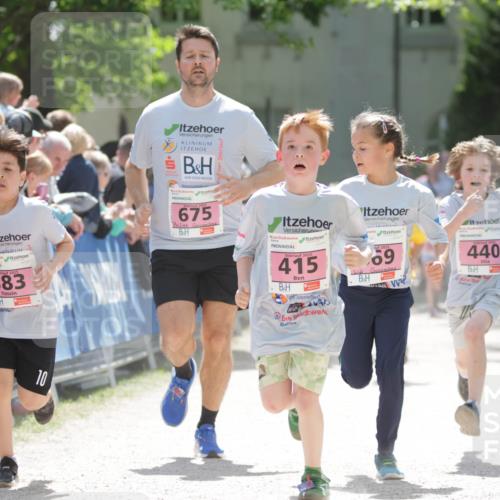 17.05.2025 - Störlauf H.Heesch http://msf.ph/oto/7895481 17.05.2025 13:56:59 Ziel 383, 2025, 675, 2025, 415, 69, 440, 10 meine-sportfotos.de