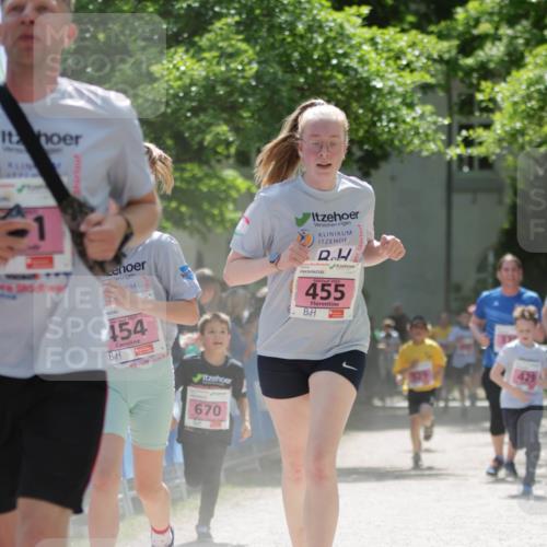 17.05.2025 - Störlauf H.Heesch http://msf.ph/oto/7895567 17.05.2025 13:57:08 Ziel 2025, 454, 455, 190, 670, 429 meine-sportfotos.de