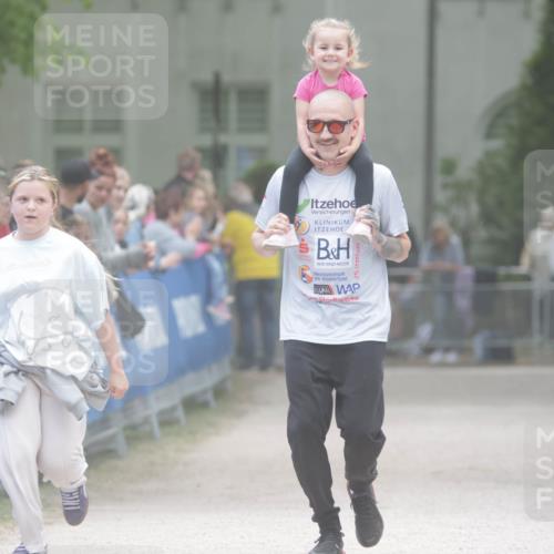 17.05.2025 - Störlauf H.Heesch http://msf.ph/oto/7895569 17.05.2025 14:17:25 Ziel  meine-sportfotos.de