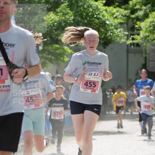 17.05.2025 - Störlauf H.Heesch http://msf.ph/oto/7895571 17.05.2025 13:57:08 Ziel 2025, 45, 455, 670, 429 meine-sportfotos.de