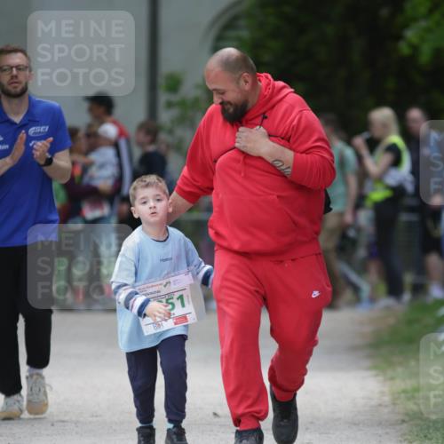 17.05.2025 - Störlauf H.Heesch http://msf.ph/oto/7895843 17.05.2025 13:18:36 Ziel 2025, 51 meine-sportfotos.de