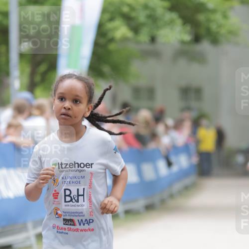 17.05.2025 - Störlauf H.Heesch http://msf.ph/oto/7895905 17.05.2025 14:18:32 Ziel 25 meine-sportfotos.de