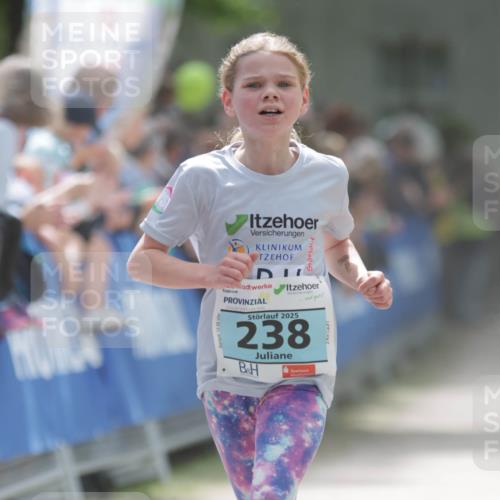 17.05.2025 - Störlauf H.Heesch http://msf.ph/oto/7895986 17.05.2025 13:39:38 Ziel 2025, 238 meine-sportfotos.de