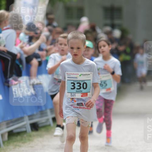 17.05.2025 - Störlauf H.Heesch http://msf.ph/oto/7896151 17.05.2025 13:40:23 Ziel 2025, 330, 65 meine-sportfotos.de