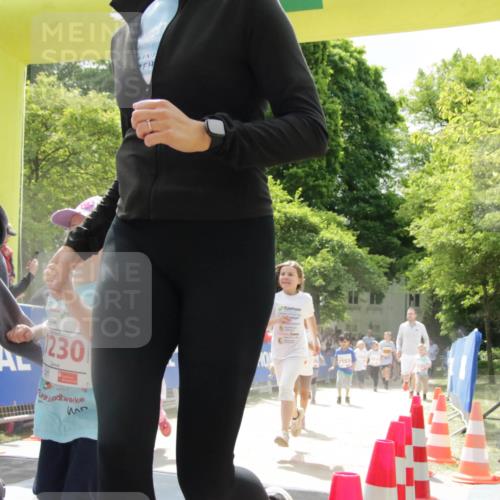 17.05.2025 - Störlauf H.Heesch http://msf.ph/oto/7896933 17.05.2025 13:02:28 Ziel 230 meine-sportfotos.de