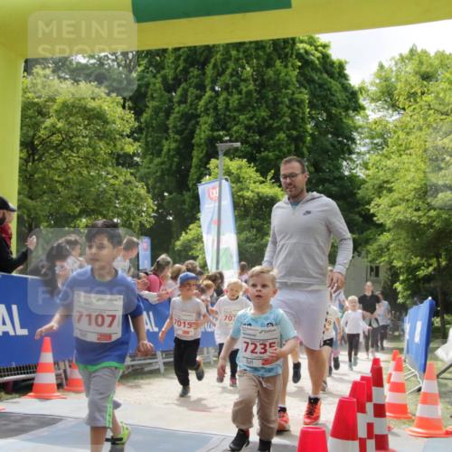 17.05.2025 - Störlauf H.Heesch http://msf.ph/oto/7896976 17.05.2025 13:02:32 Ziel 7107, 7015, 7235 meine-sportfotos.de