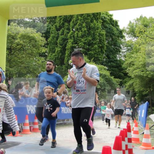 17.05.2025 - Störlauf H.Heesch http://msf.ph/oto/7897029 17.05.2025 13:02:39 Ziel 7100, 25 meine-sportfotos.de