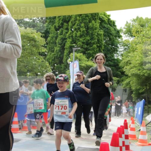 17.05.2025 - Störlauf H.Heesch http://msf.ph/oto/7897090 17.05.2025 13:02:45 Ziel 7144, 7170 meine-sportfotos.de