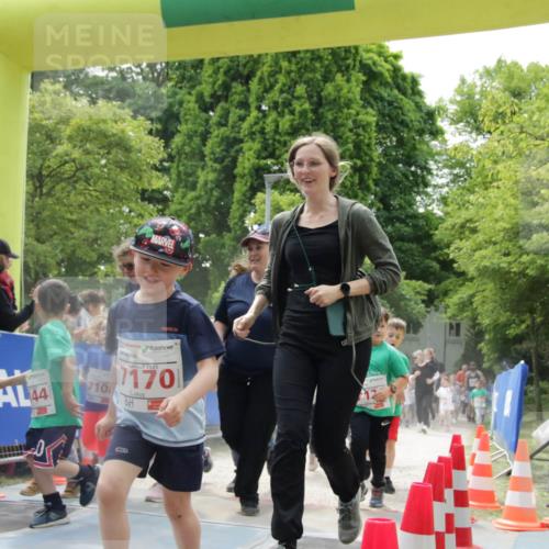 17.05.2025 - Störlauf H.Heesch http://msf.ph/oto/7897099 17.05.2025 13:02:45 Ziel 44, 7170 meine-sportfotos.de