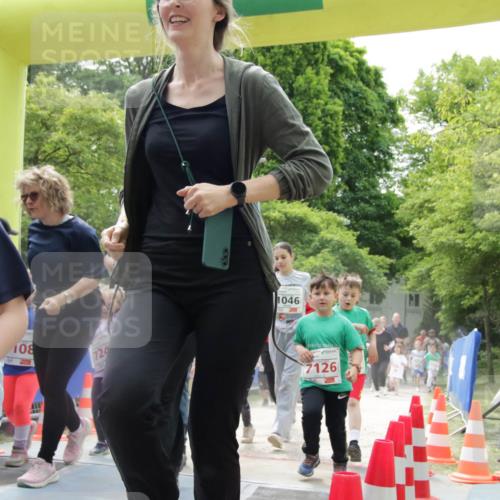 17.05.2025 - Störlauf H.Heesch http://msf.ph/oto/7897113 17.05.2025 13:02:46 Ziel 2025, 170, 108, 724, 1046, 7126 meine-sportfotos.de