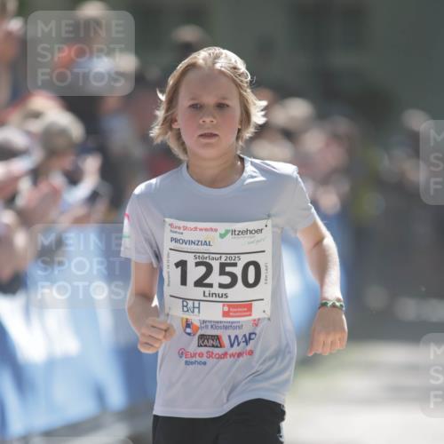 17.05.2025 - Störlauf H.Heesch http://msf.ph/oto/7897220 17.05.2025 14:40:30 Ziel 2025, 1250, 5 meine-sportfotos.de