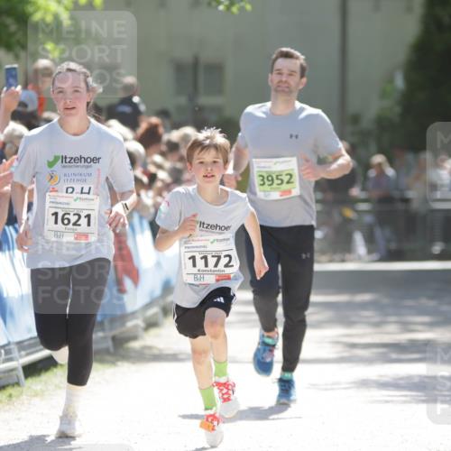 17.05.2025 - Störlauf H.Heesch http://msf.ph/oto/7897359 17.05.2025 14:41:04 Ziel 2025, 1621, 1172, 3952 meine-sportfotos.de