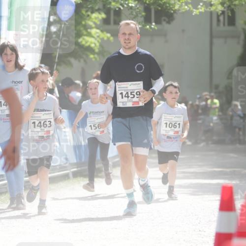 17.05.2025 - Störlauf H.Heesch http://msf.ph/oto/7897723 17.05.2025 14:54:30 Ziel 1468, 14, 1463, 156, 2025, 1459, 1061 meine-sportfotos.de
