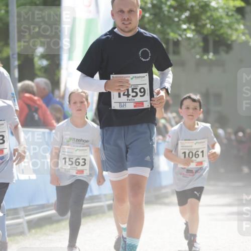 17.05.2025 - Störlauf H.Heesch http://msf.ph/oto/7897733 17.05.2025 14:54:31 Ziel 025, 163, 1563, 2025, 1459, 1061 meine-sportfotos.de
