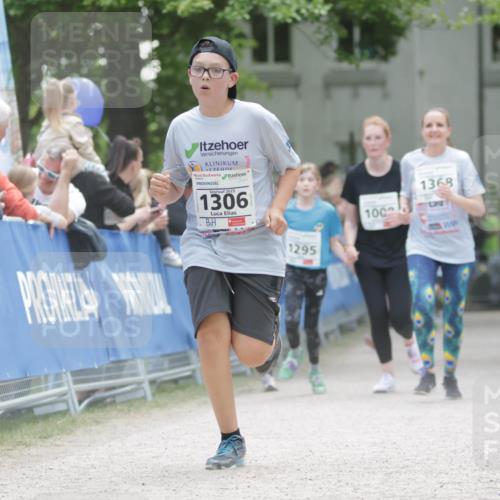 17.05.2025 - Störlauf H.Heesch http://msf.ph/oto/7897875 17.05.2025 14:54:57 Ziel 2025, 1306, 1295, 100, 1368 meine-sportfotos.de