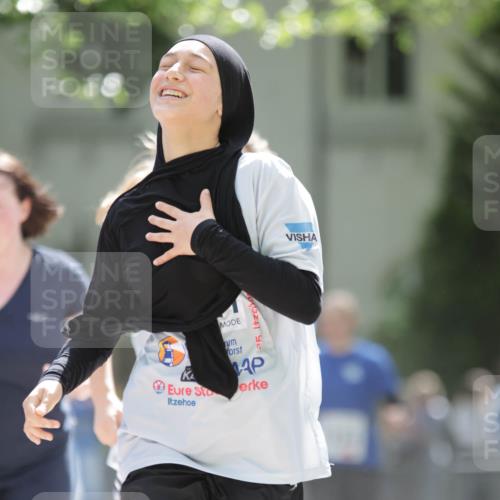 17.05.2025 - Störlauf H.Heesch http://msf.ph/oto/7898110 17.05.2025 14:56:22 Ziel 25 meine-sportfotos.de
