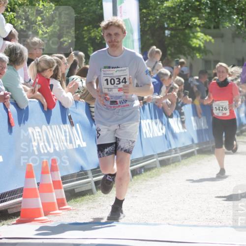 17.05.2025 - Störlauf H.Heesch http://msf.ph/oto/7898162 17.05.2025 14:43:22 Ziel 2025, 1034, 1426, 1483 meine-sportfotos.de