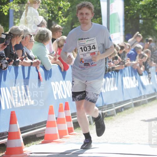 17.05.2025 - Störlauf H.Heesch http://msf.ph/oto/7898177 17.05.2025 14:43:22 Ziel 2025, 1034, 1426, 14 meine-sportfotos.de