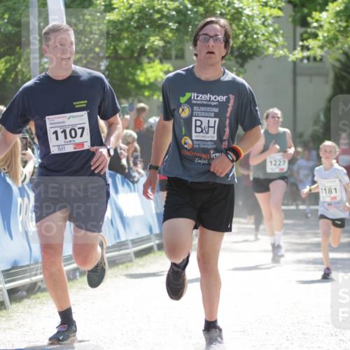 17.05.2025 - Störlauf H.Heesch http://msf.ph/oto/7898574 17.05.2025 14:44:30 Ziel 1107, 1227, 1181 meine-sportfotos.de