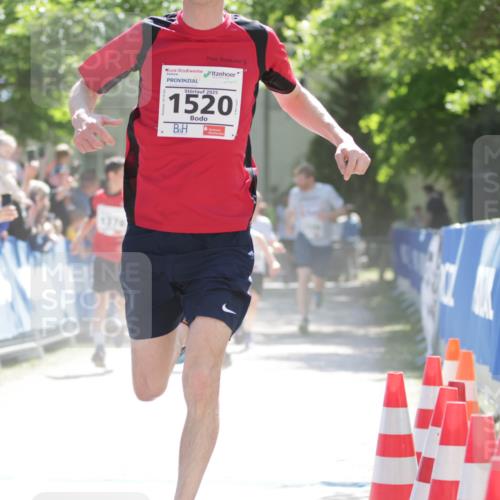 17.05.2025 - Störlauf H.Heesch http://msf.ph/oto/7898645 17.05.2025 14:44:36 Ziel 1370, 2025, 1520 meine-sportfotos.de