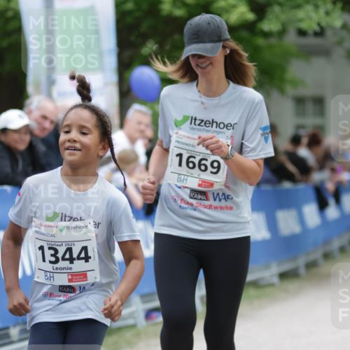 17.05.2025 - Störlauf H.Heesch http://msf.ph/oto/7898766 17.05.2025 15:00:02 Ziel 2025, 1344, 2025, 1669 meine-sportfotos.de