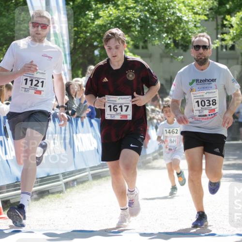 17.05.2025 - Störlauf H.Heesch http://msf.ph/oto/7898858 17.05.2025 14:45:11 Ziel 2025, 1121, 1617, 1462, 1038 meine-sportfotos.de