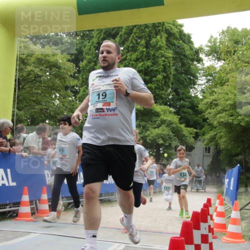 17.05.2025 - Störlauf H.Heesch http://msf.ph/oto/7899191 17.05.2025 13:43:50 Ziel 19, 19 meine-sportfotos.de