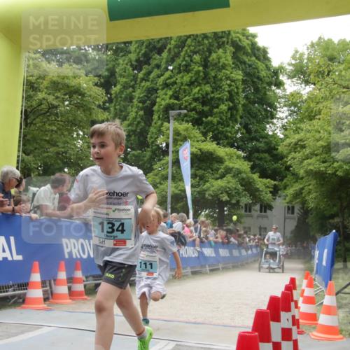 17.05.2025 - Störlauf H.Heesch http://msf.ph/oto/7899201 17.05.2025 13:43:52 Ziel 5, 134, 111 meine-sportfotos.de