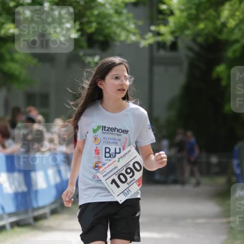17.05.2025 - Störlauf H.Heesch http://msf.ph/oto/7899286 17.05.2025 15:04:14 Ziel 1090 meine-sportfotos.de