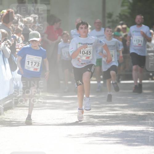 17.05.2025 - Störlauf H.Heesch http://msf.ph/oto/7899325 17.05.2025 14:46:41 Ziel 1045, 1173, 1131 meine-sportfotos.de