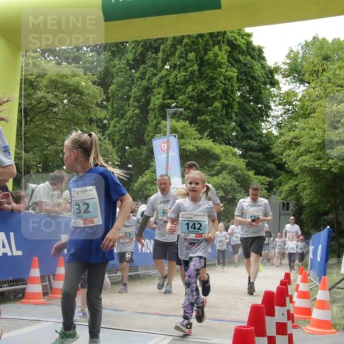 17.05.2025 - Störlauf H.Heesch http://msf.ph/oto/7899591 17.05.2025 13:45:30 Ziel 106, 132, 142 meine-sportfotos.de