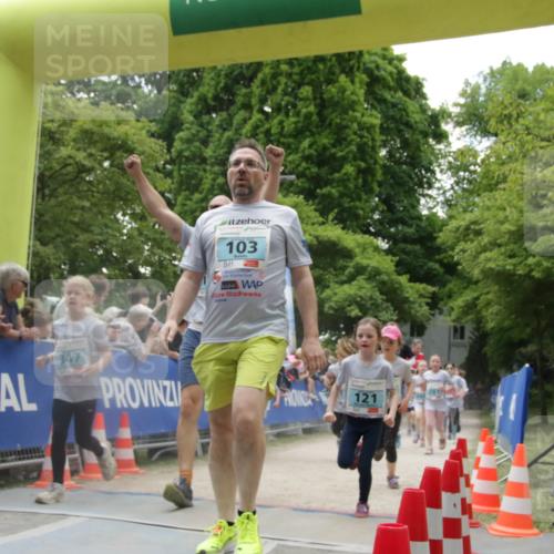 17.05.2025 - Störlauf H.Heesch http://msf.ph/oto/7899649 17.05.2025 13:45:34 Ziel 103, 121 meine-sportfotos.de