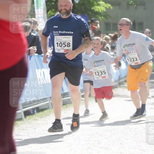 17.05.2025 - Störlauf H.Heesch http://msf.ph/oto/7899697 17.05.2025 14:47:41 Ziel 2025, 1058, 1235, 1222 meine-sportfotos.de