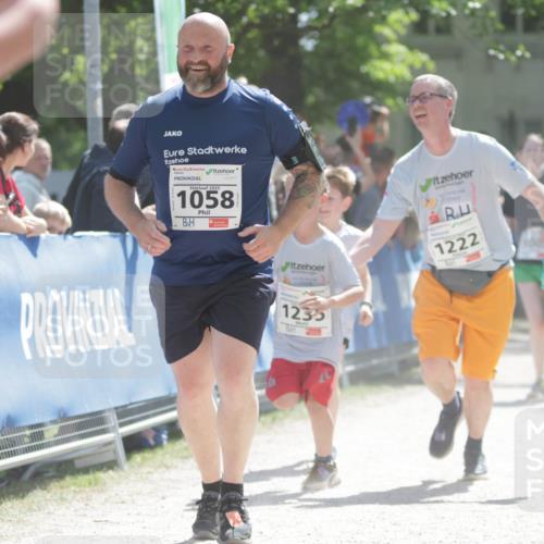 17.05.2025 - Störlauf H.Heesch http://msf.ph/oto/7899700 17.05.2025 14:47:42 Ziel 2025, 1058, 1222, 1235 meine-sportfotos.de