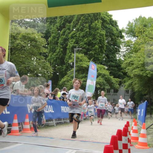 17.05.2025 - Störlauf H.Heesch http://msf.ph/oto/7899823 17.05.2025 13:46:12 Ziel 190, 191 meine-sportfotos.de