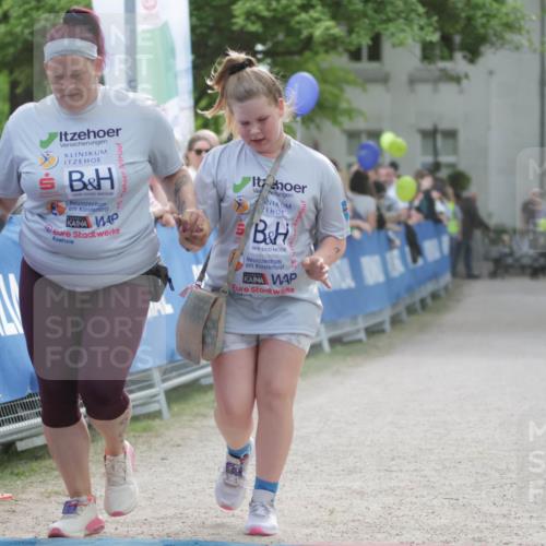 17.05.2025 - Störlauf H.Heesch http://msf.ph/oto/7899855 17.05.2025 15:12:00 Ziel  meine-sportfotos.de