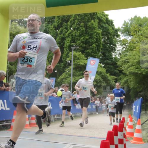 17.05.2025 - Störlauf H.Heesch http://msf.ph/oto/7899863 17.05.2025 13:46:15 Ziel 236 meine-sportfotos.de