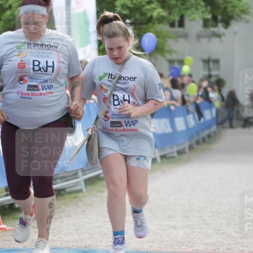 17.05.2025 - Störlauf H.Heesch http://msf.ph/oto/7899864 17.05.2025 15:12:00 Ziel  meine-sportfotos.de