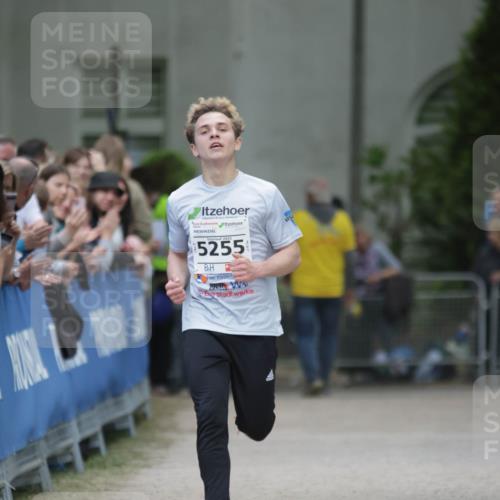 17.05.2025 - Störlauf H.Heesch http://msf.ph/oto/7900016 17.05.2025 15:20:12 Ziel 5255 meine-sportfotos.de