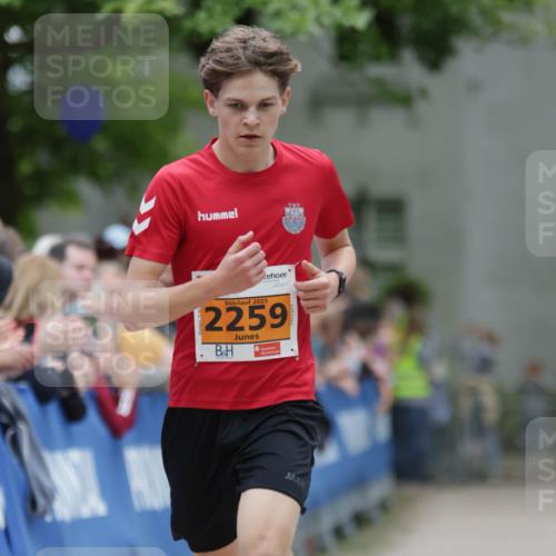 17.05.2025 - Störlauf H.Heesch http://msf.ph/oto/7900119 17.05.2025 15:21:28 Ziel 2025, 2259 meine-sportfotos.de