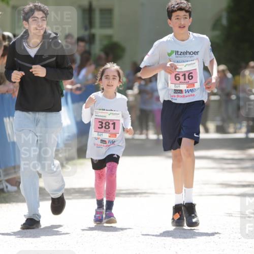 17.05.2025 - Störlauf H.Heesch http://msf.ph/oto/7900227 17.05.2025 14:01:34 Ziel 2025, 381, 2025, 616 meine-sportfotos.de