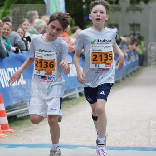 17.05.2025 - Störlauf H.Heesch http://msf.ph/oto/7900342 17.05.2025 15:22:50 Ziel 2025, 2136, 2025, 2135 meine-sportfotos.de