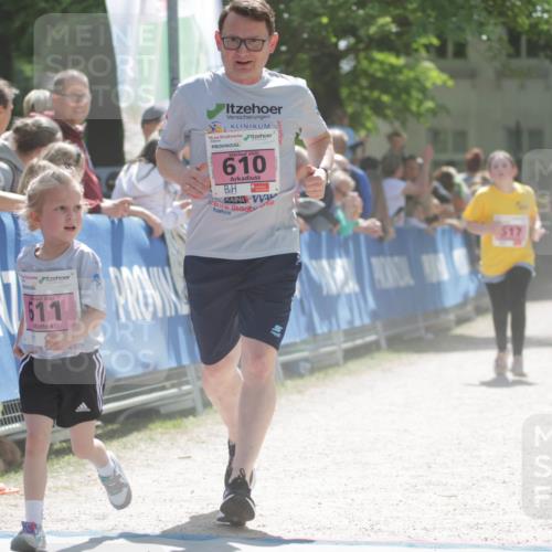 17.05.2025 - Störlauf H.Heesch http://msf.ph/oto/7900354 17.05.2025 14:01:57 Ziel 2025, 611, 2025, 610, 517, 477 meine-sportfotos.de