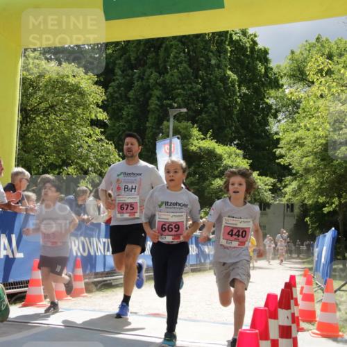 17.05.2025 - Störlauf H.Heesch http://msf.ph/oto/7900525 17.05.2025 13:57:00 Ziel 415, 675, 669, 440 meine-sportfotos.de