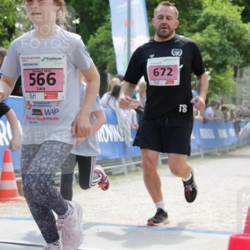 17.05.2025 - Störlauf H.Heesch http://msf.ph/oto/7900823 17.05.2025 14:00:19 Ziel 2025, 641, 2025, 566, 672, 10 meine-sportfotos.de