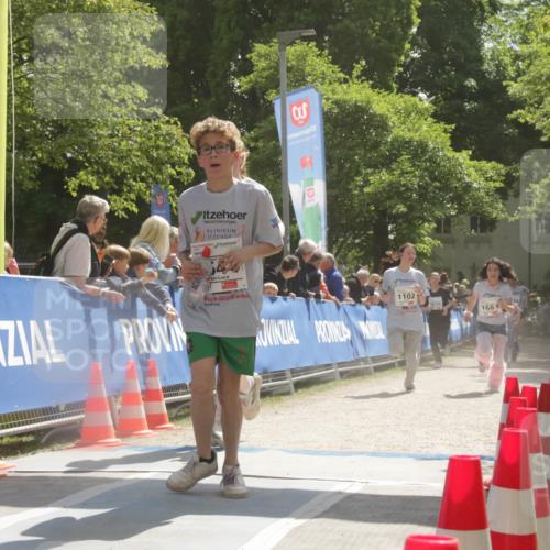 17.05.2025 - Störlauf H.Heesch http://msf.ph/oto/7900860 17.05.2025 14:51:51 Ziel 1992910, 1102, 1616, 1661 meine-sportfotos.de