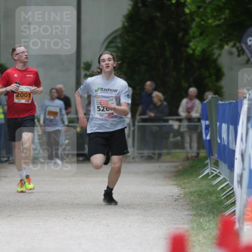 17.05.2025 - Störlauf H.Heesch http://msf.ph/oto/7901014 17.05.2025 15:24:37 Ziel 2001, 526, 9 meine-sportfotos.de